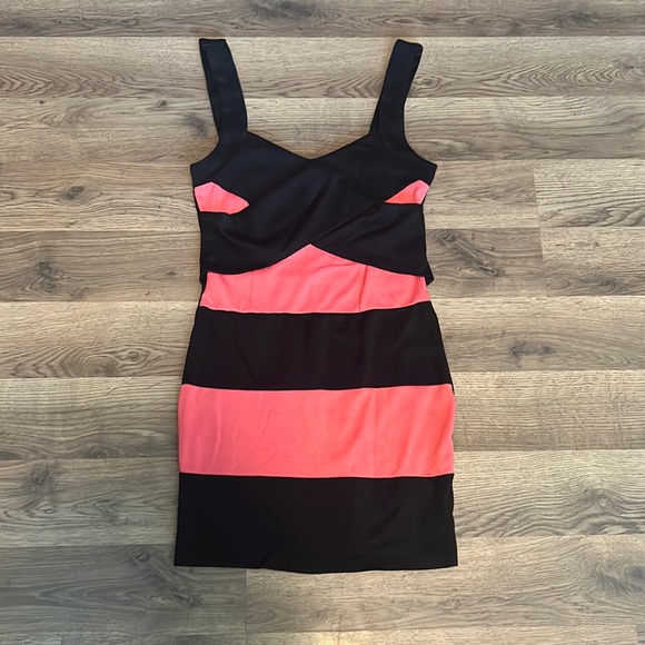 Body Central Dresses & Skirts - Body Central Dress Stripes